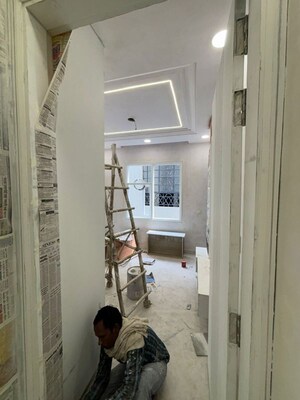 Bathroom in 3 BHK Builder Floor at Rohini Sector 15 – for Sale