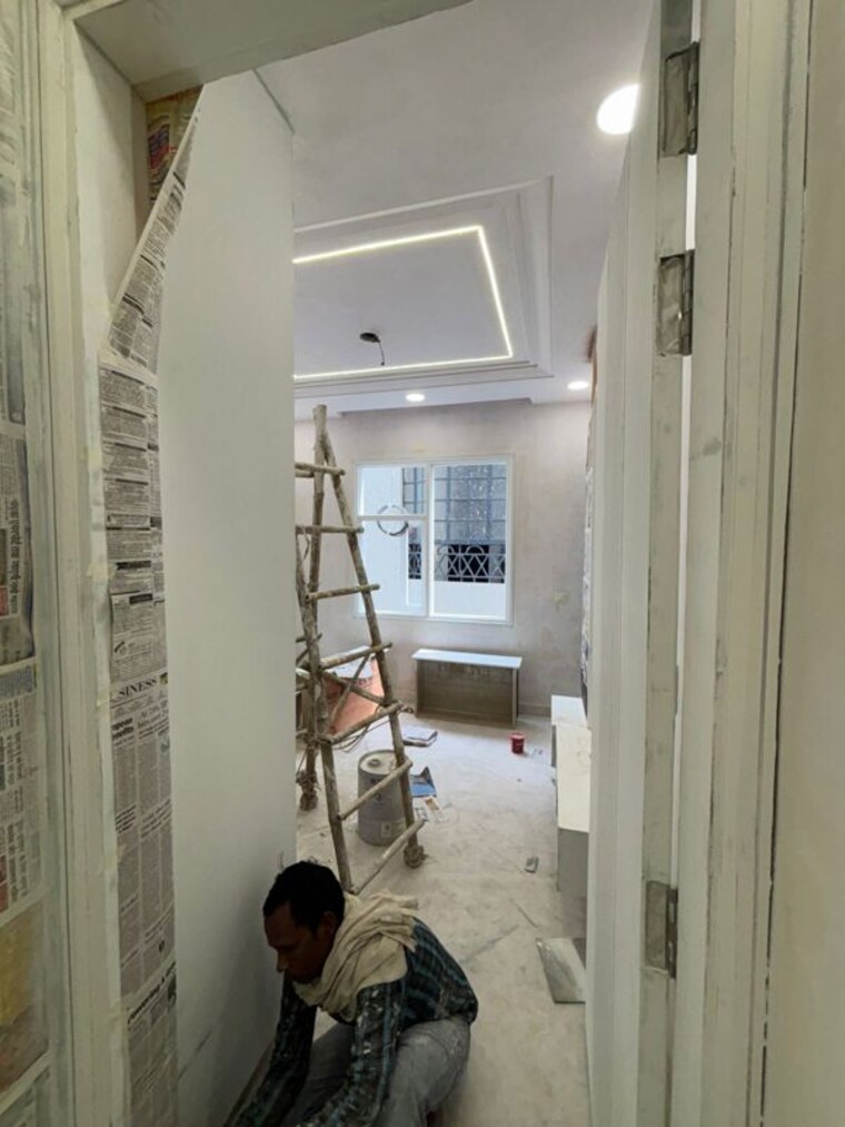 Bathroom, rohini sector 15 3 Bedroom 1200 Sq.Ft. Builder Floor In Rohini Sector 15 Delhi 10531138
