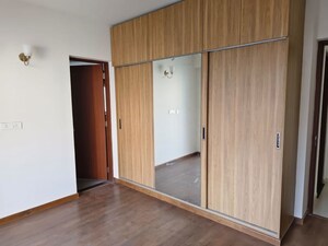 Room in 3.5 BHK Builder Floor at M3M Soulitude, Sector 89 – for Rent