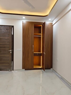 Room in 3.5 BHK Builder Floor at M3M Soulitude, Sector 89 – for Rent