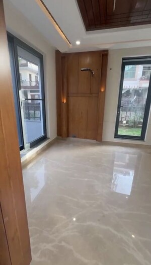6 BHK Independent House For Sale in Sector 80