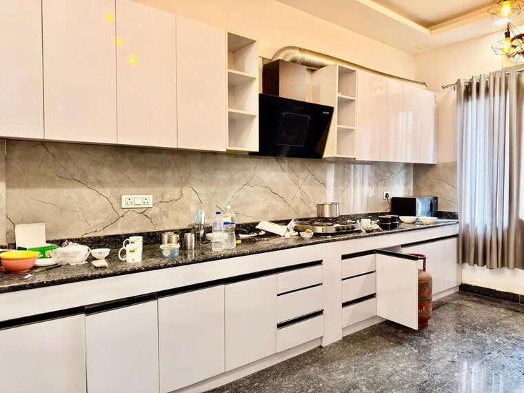 Kitchen, palam-vihar-residents-association 1.5 Bedroom 852 Sq.Ft. Apartment In Palam Vihar Gurgaon 10533579