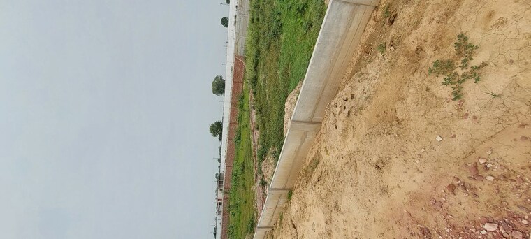 undefined, laramda  900 Sq.Ft. Plot In Laramda Agra 10533586