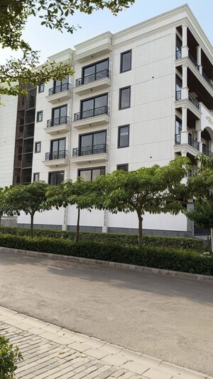 4 BHK Builder Floor – Exterior View View at BPTP Astaire Gardens, Sector 70a - for Sale