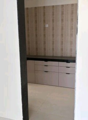 3 BHK Apartment For Rent in Sheth Zuri, Laxmi Nagar