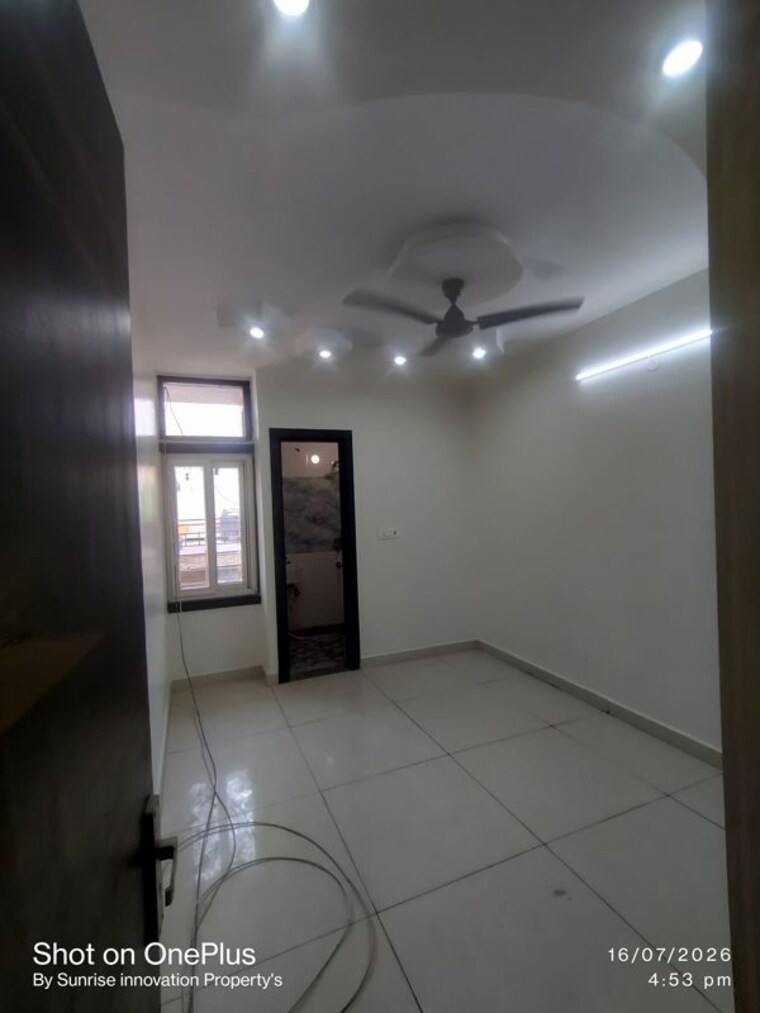 Master Bedroom, mansa ram park 3 Bedroom 85 Sq.Yd. Builder Floor In Mansa Ram Park Delhi 10533647