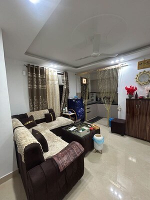 1 BHK Builder Floor For Rent in Saket