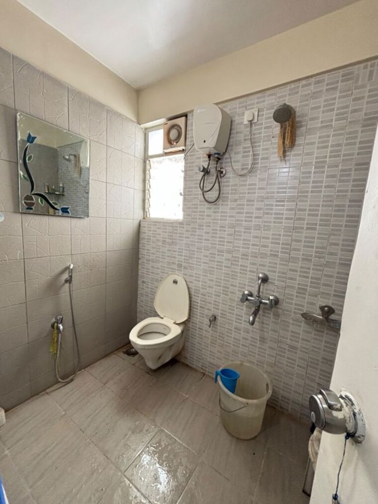 Bathroom, treasure-island 2 Bedroom 780 Sq.Ft. Apartment In Pimple Saudagar Pune 10533700