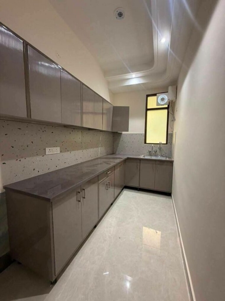 Kitchen, housing-board-colony-sector-17 1 Bedroom 450 Sq.Ft. Builder Floor In Sector 17a Gurgaon 10533731