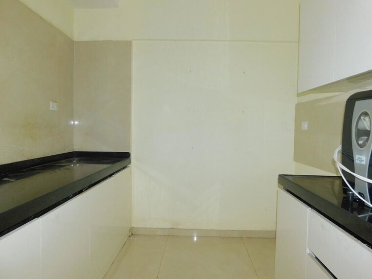 Bathroom, ruparel-orion 2 Bedroom 800 Sq.Ft. Apartment In Chembur Mumbai 10533740