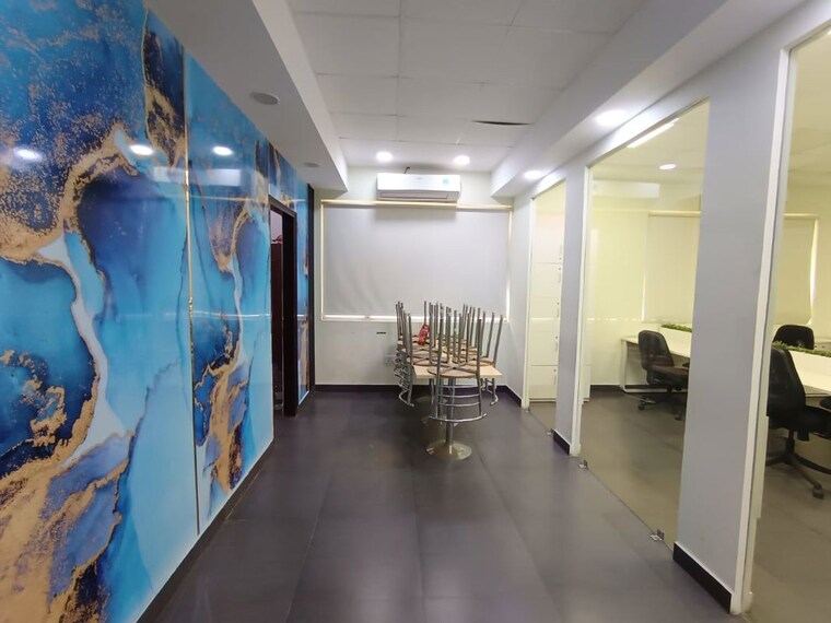 Gym, sector 3 Commercial Office Space 2950 Sq.Ft. In Sector 3 Noida 10533755
