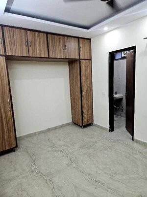 Room in 2 BHK Builder Floor at Ramesh Nagar – for Sale