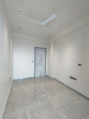 Master Bedroom in 4 BHK Apartment at Windsor Grande Residences, Andheri West – for Rent