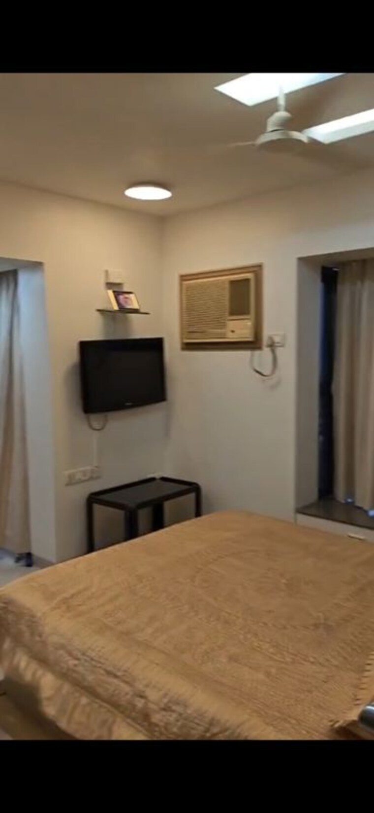 Bathroom, mittal-phoenix-tower 3 Bedroom 1700 Sq.Ft. Apartment In Lower Parel Mumbai 10533810