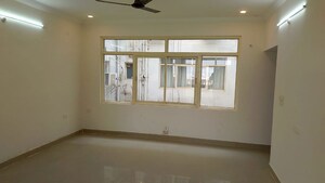 Room in 3 BHK Apartment at Samiah Melrose Avenue, Vrindavan Yojna – for Rent