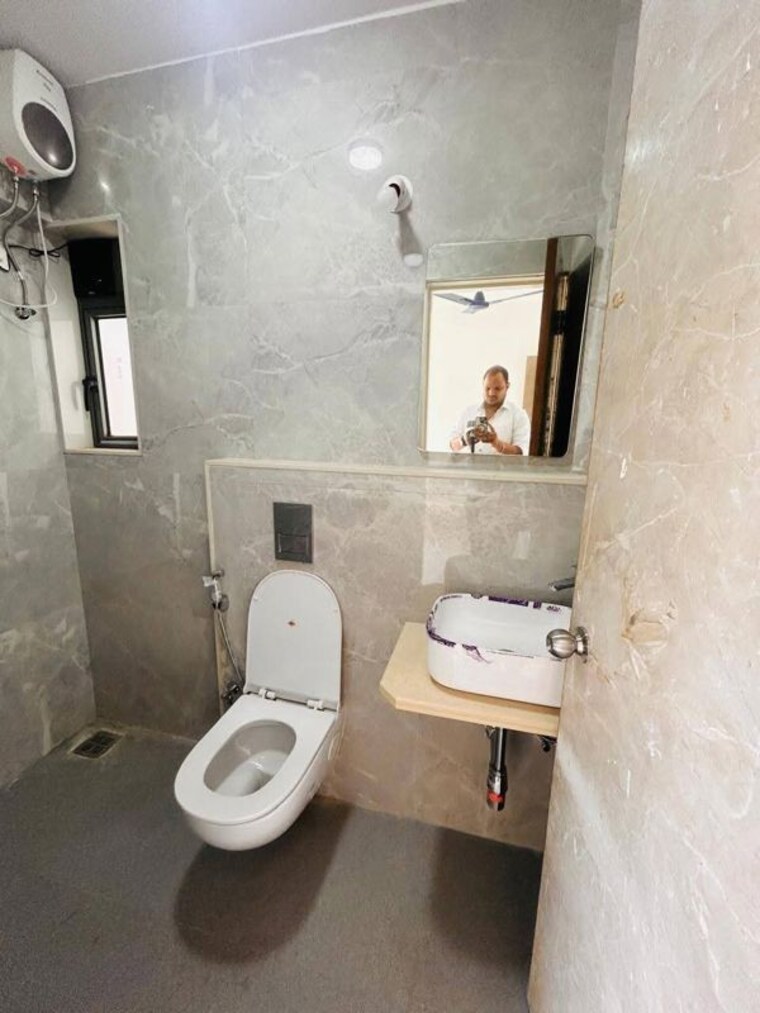 Bathroom, mk-gracia 2 Bedroom 665 Sq.Ft. Apartment In Amboli Mumbai 10533823