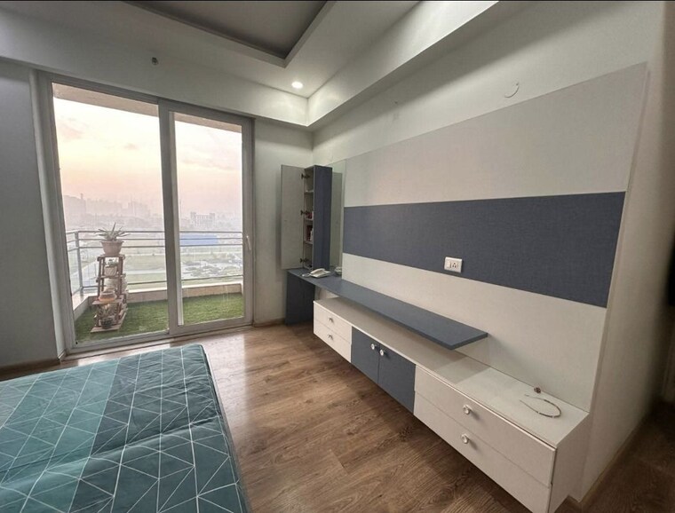 Kitchen, dlf-the-primus 3 Bedroom 1818 Sq.Ft. Apartment In Sector 82a Gurgaon 10533833
