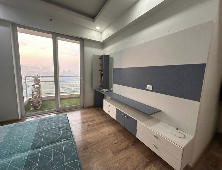 Kitchen, dlf-the-primus 3 Bedroom 1818 Sq.Ft. Apartment In Sector 82a Gurgaon 10533833