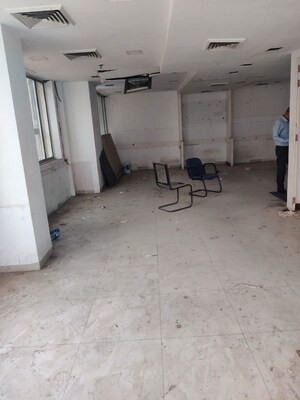 Floor Plan in  Showroom at South Extension ii – for Rent