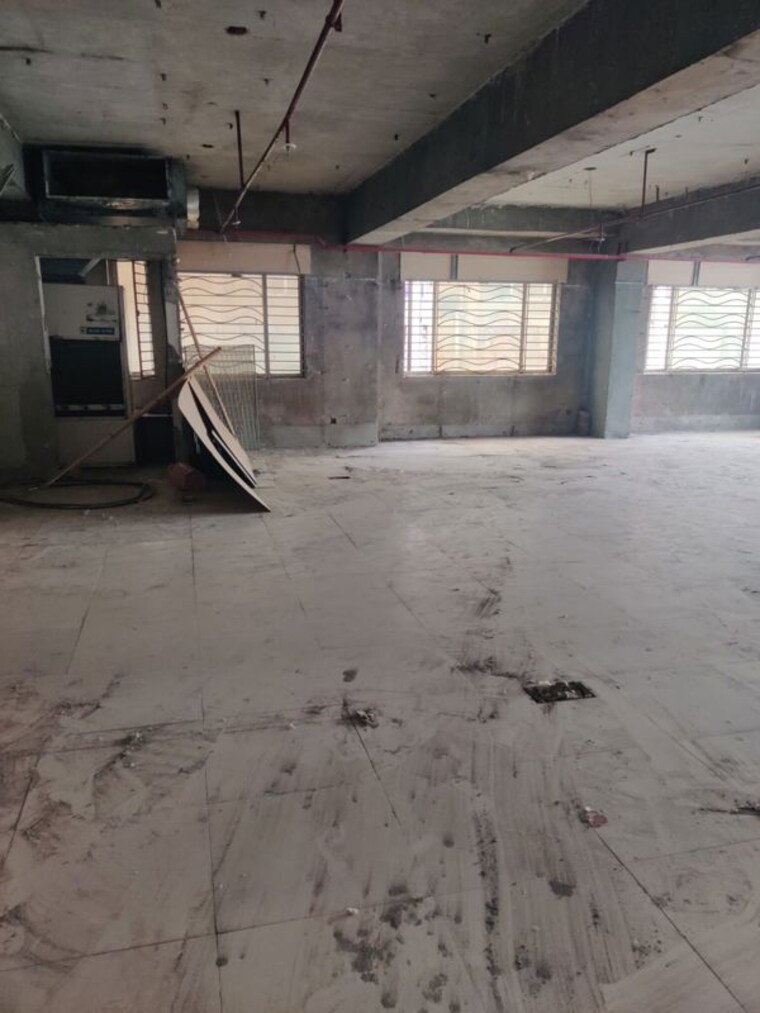 Floor Plan, south extension ii Commercial Showroom 4000 Sq.Ft. In South Extension ii Delhi 10531728