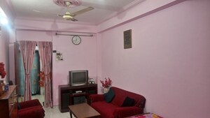 5 BHK Apartment For Sale in Husainganj