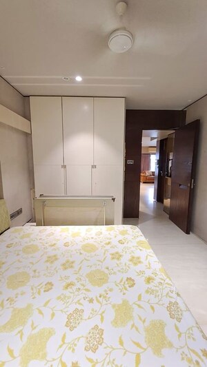 Master Bedroom in 3 BHK Apartment at Gulmohar Road – for Rent