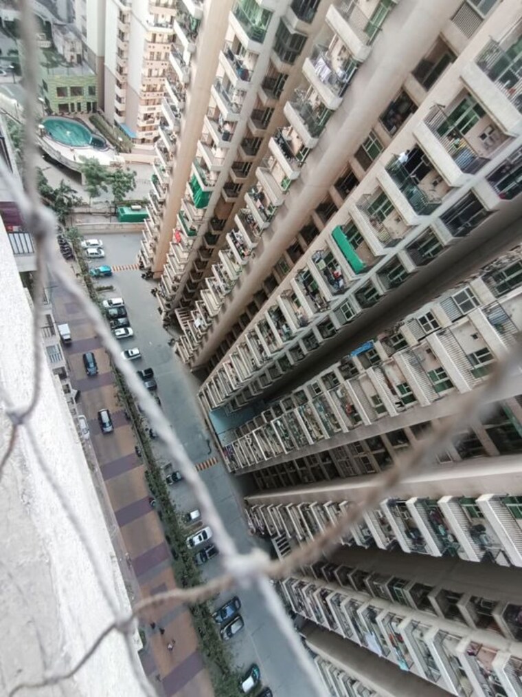 Exterior View, gaur-city-2-14th-avenue 3 Bedroom 1300 Sq.Ft. Apartment In Sector 16c Greater Noida Greater Noida 10533901