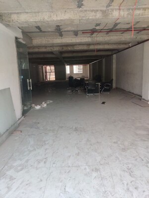 Team Area in  Showroom at Lajpat Nagar ii – for Rent