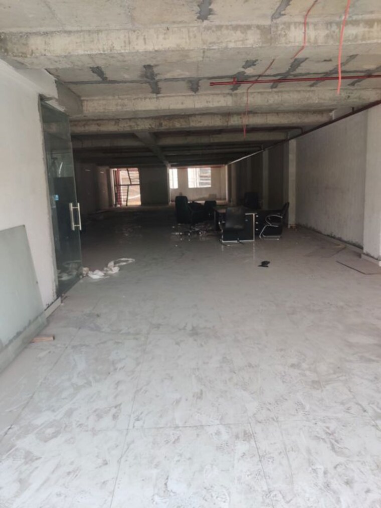 Team Area, lajpat nagar ii Commercial Showroom 3100 Sq.Ft. In Lajpat Nagar ii Delhi 10533898