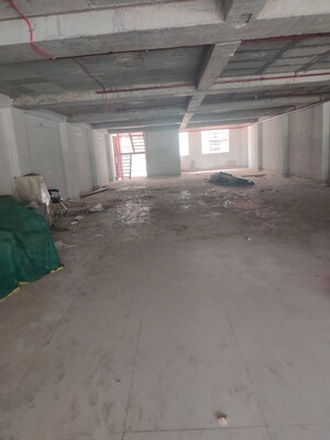 Team Area in  Showroom at Lajpat Nagar ii – for Rent