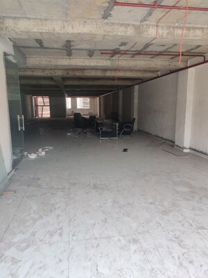  Showroom For Rent in Lajpat Nagar ii