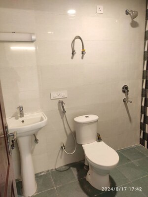 Bathroom in 3 BHK Apartment at Water Works – for Rent