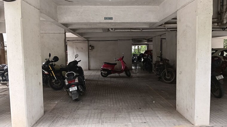  Parking, runwal-savoir-faire 2 Bedroom 1200 Sq.Ft. Apartment In Baner Pune 10533920