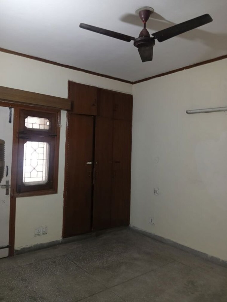 Room, ip extension 1 Bedroom 900 Sq.Ft. Apartment In Ip Extension Delhi 10533930