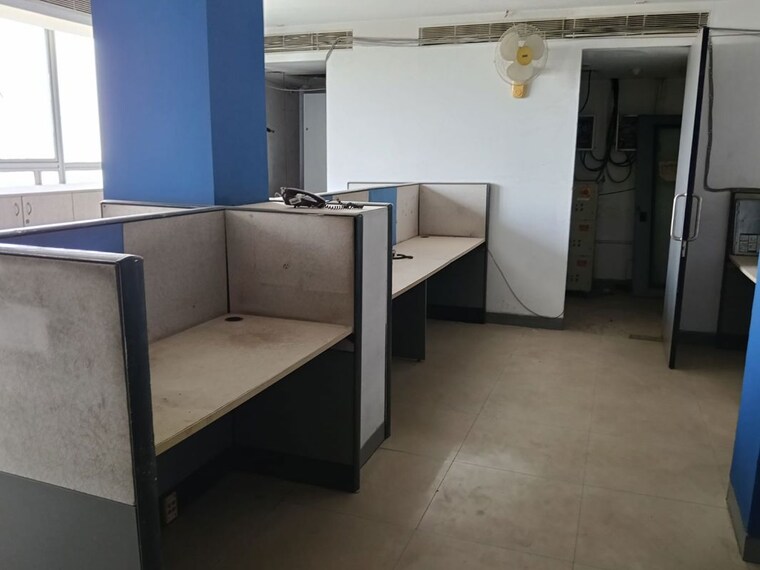 Kitchen, hazratganj Commercial Office Space 1950 Sq.Ft. In Hazratganj Lucknow 10533909