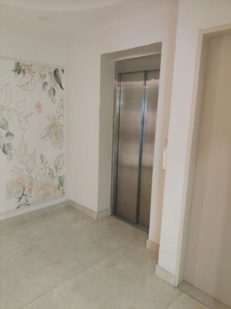 undefined, defence colony Commercial Showroom 2700 Sq.Ft. In Defence Colony Delhi 10533949