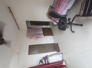 Furnished Amenities in 2 BHK Apartment at Shravasti Coop Society, Goregaon East – for Rent