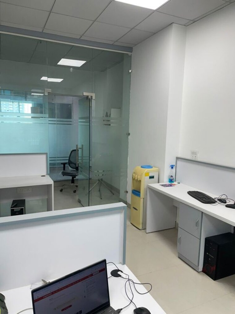 Team Area, dah-greentech-nx-one Commercial Office Space 856 Sq.Ft. In Tech Zone 4 Greater Noida Greater Noida 10441927