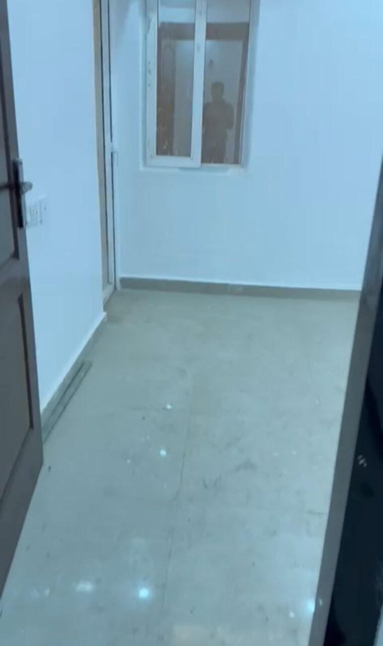 Room, aims-greens-avenue 2 Bedroom 1000 Sq.Ft. Apartment In Sector 4 Greater Noida Greater Noida 10441784