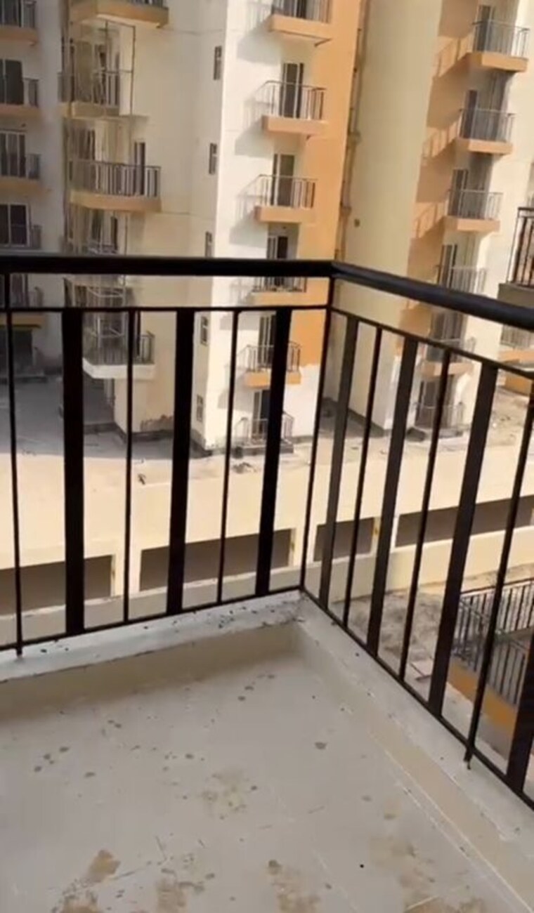 Balcony, amrapali-terrace-homes 3 Bedroom 1400 Sq.Ft. Apartment In Tech Zone 4 Greater Noida Greater Noida 10394194