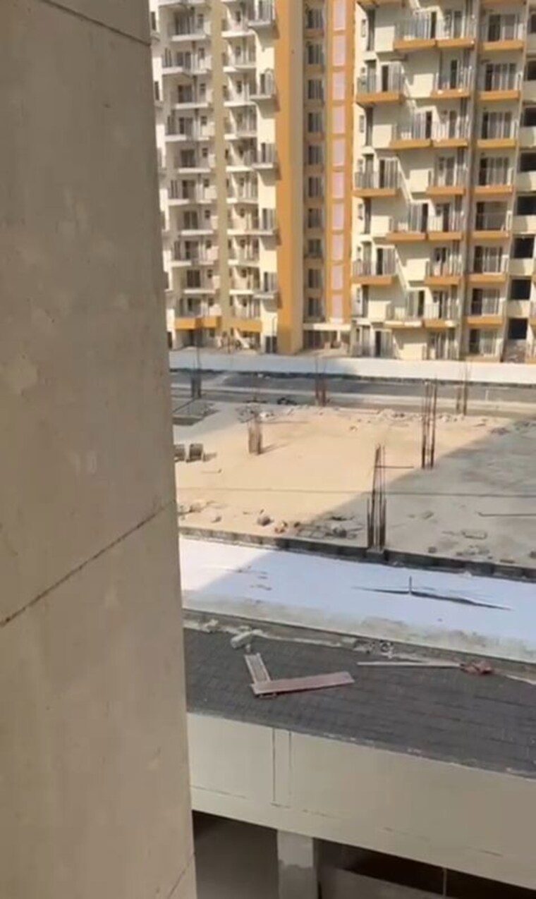 Balcony, amrapali-terrace-homes 3 Bedroom 1400 Sq.Ft. Apartment In Tech Zone 4 Greater Noida Greater Noida 10394194