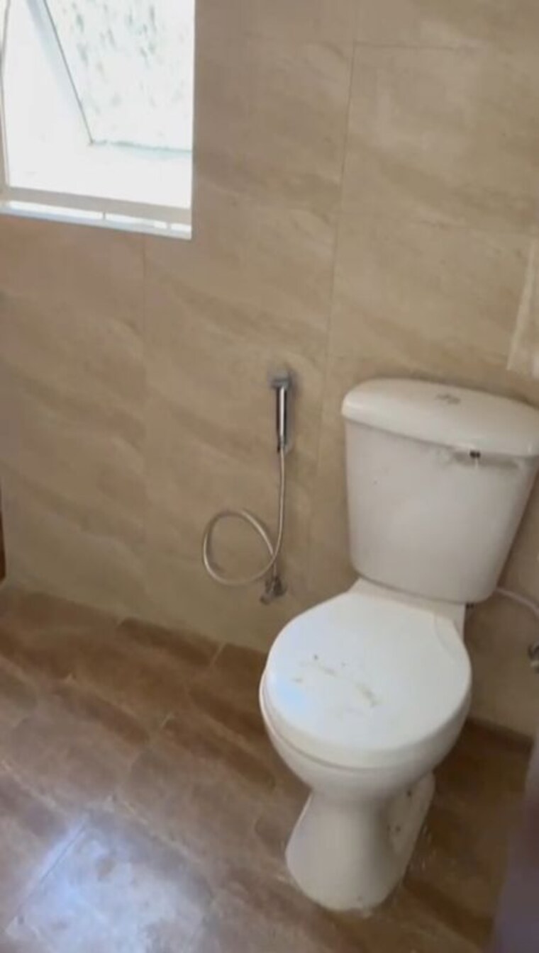 Bathroom, amrapali-terrace-homes 3 Bedroom 1400 Sq.Ft. Apartment In Tech Zone 4 Greater Noida Greater Noida 10394194
