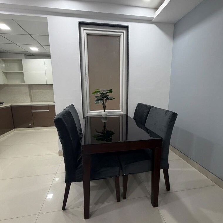 Team Area, sare-crescent-parc 4 Bedroom 1700 Sq.Ft. Apartment In Sector 92 Gurgaon 10533989