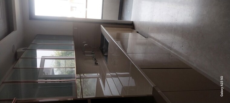 Kitchen, new rajinder nagar 3 Bedroom 125 Sq.Yd. Builder Floor In New Rajinder Nagar Delhi 10533996
