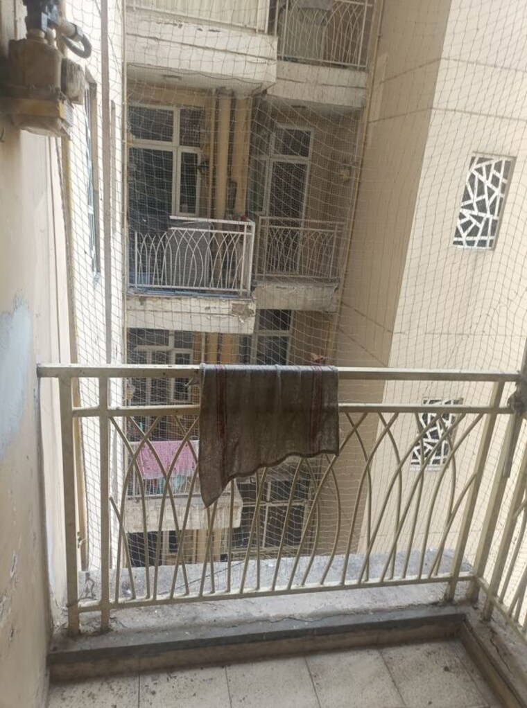 Balcony, mahagun-my-woods 3 Bedroom 1370 Sq.Ft. Apartment In Sector 16c Greater Noida Greater Noida 10533997
