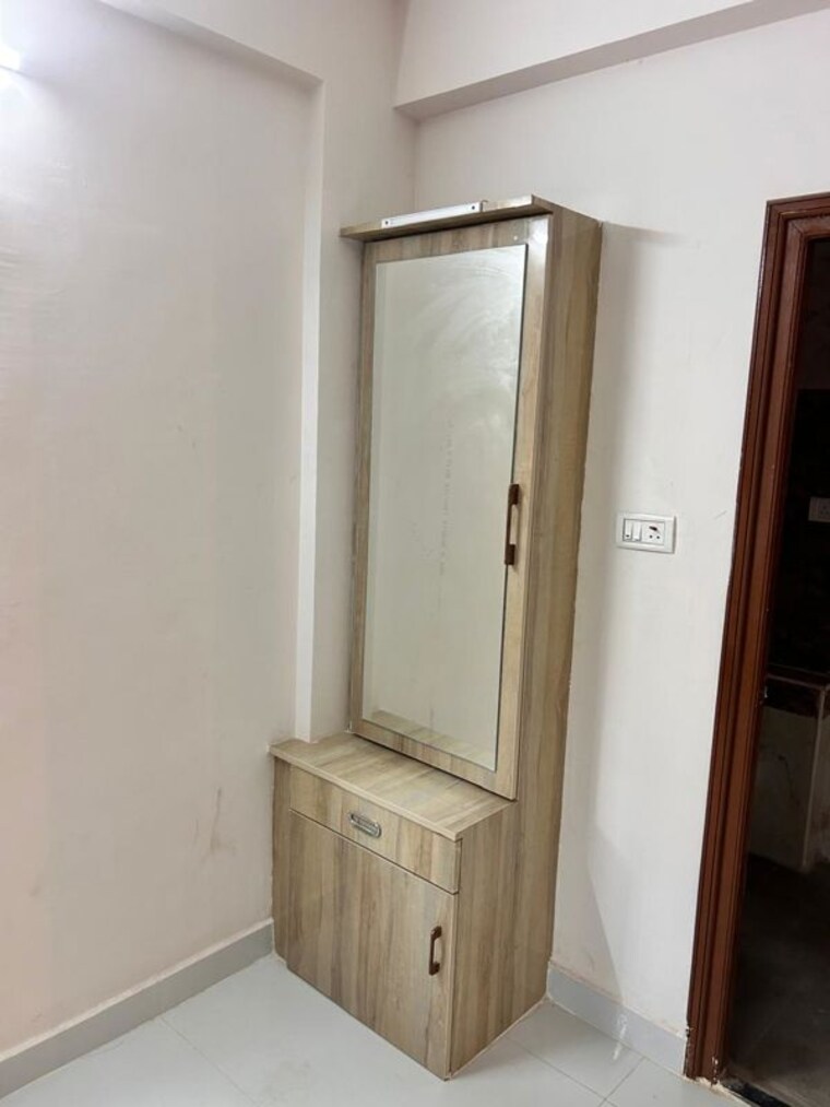 Bathroom, slv-icon 2 Bedroom 1100 Sq.Ft. Apartment In Yelahanka Bangalore 10534013
