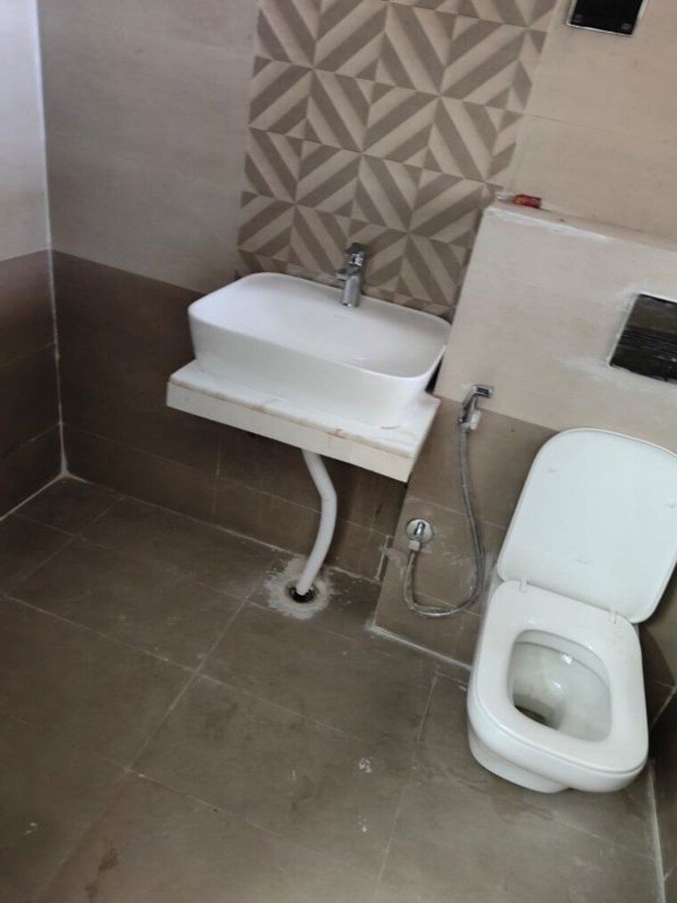 Bathroom, ace-divino 2 Bedroom 1050 Sq.Ft. Apartment In Sector 1 Greater Noida Greater Noida 10372427