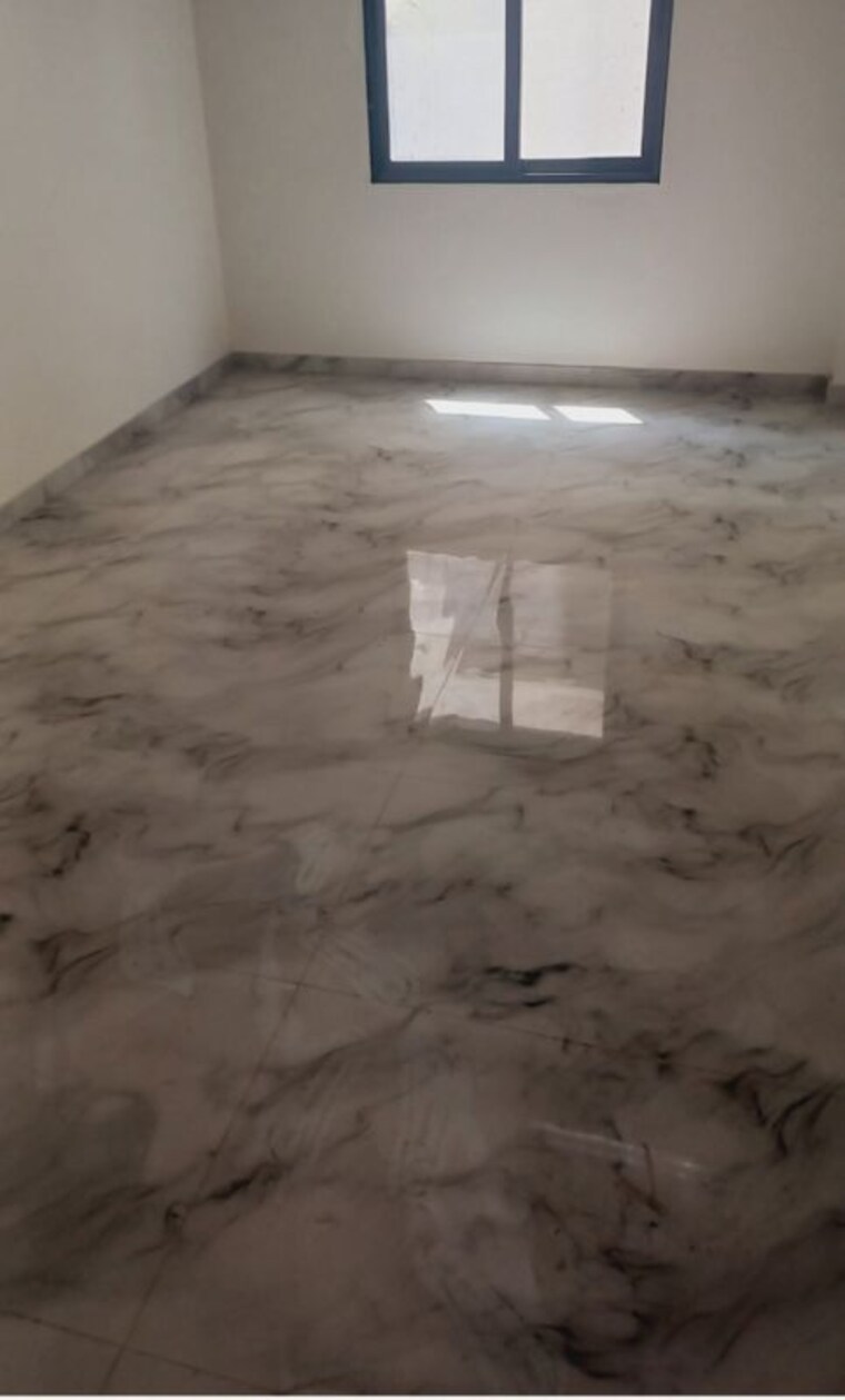 Room, jahangirabad 4 Bedroom 95 Sq.Yd. Villa In Jahangirabad Surat 10534044