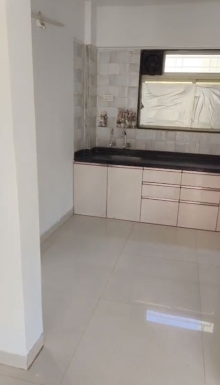 Kitchen, green-ridge-tower 3 Bedroom 1250 Sq.Ft. Apartment In Borivali West Mumbai 10526388