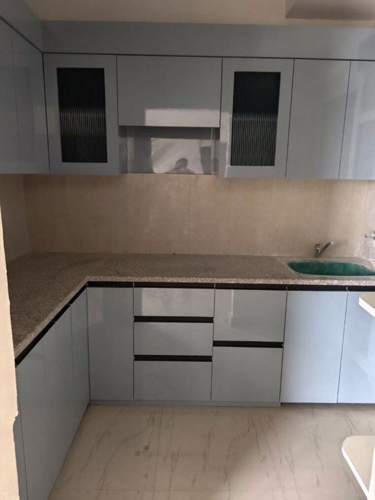 Kitchen, mahagun-my-woods 3 Bedroom 1370 Sq.Ft. Apartment In Sector 16c Greater Noida Greater Noida 10534062